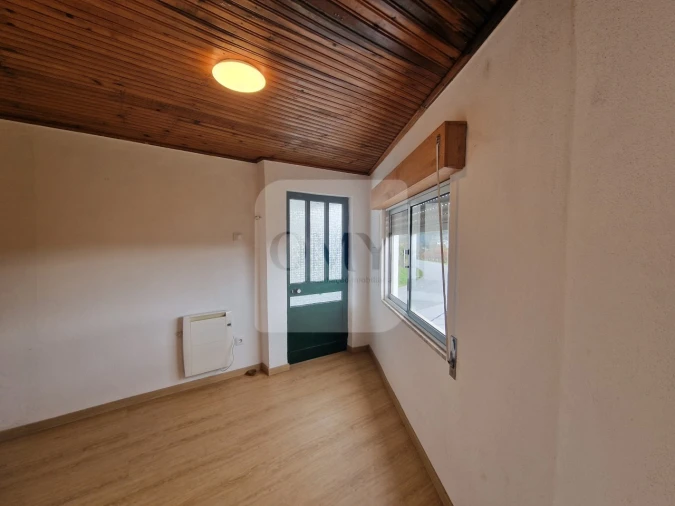 Apartamento T1 para Arrendamento em Vila Verde Foto 2