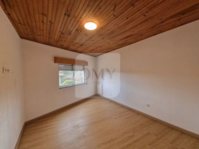 Apartamento T1 para Arrendamento em Vila Verde Foto 6