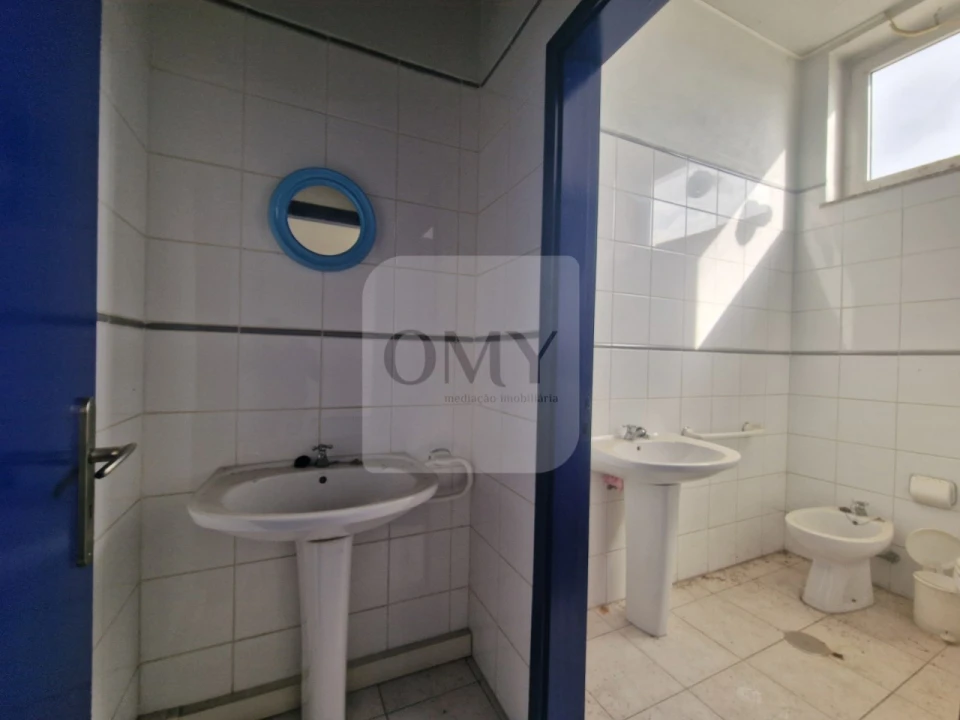 Loja para Venda em Nossa Senhora da Conceição, São Pedro e São Dinis Foto 9