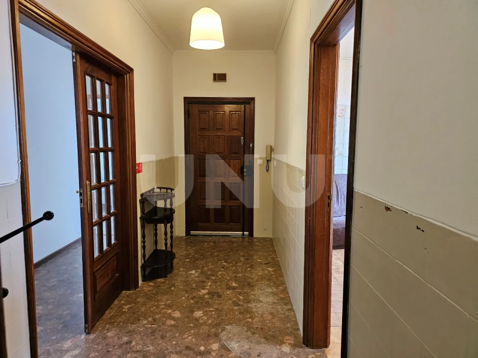 Apartamento T6 para Venda em Castelo Branco Foto 7