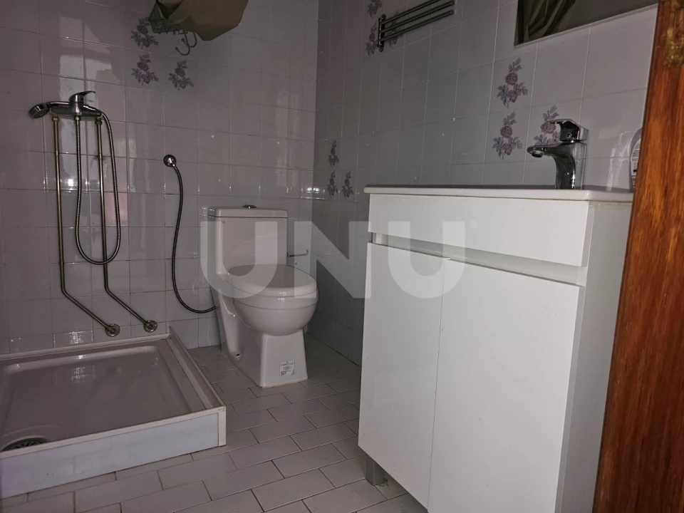 Apartamento T6 para Venda em Castelo Branco Foto 18