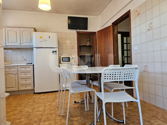 Apartamento T6 para Venda em Castelo Branco Foto 6