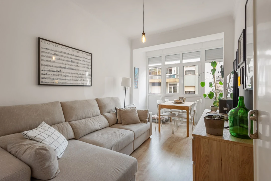 Apartamento T1 para Venda em São Vicente Foto 16