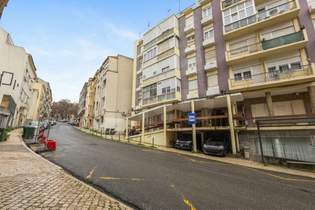 Apartamento T1 para Venda em São Vicente Foto 23