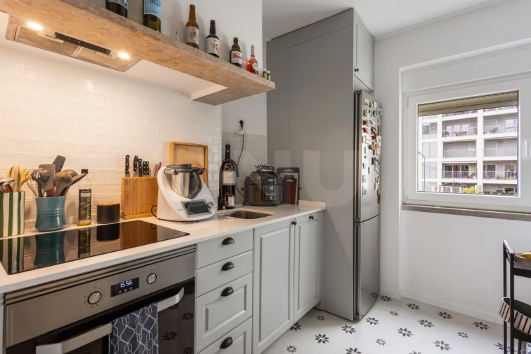 Apartamento T1 para Venda em São Vicente Foto 5