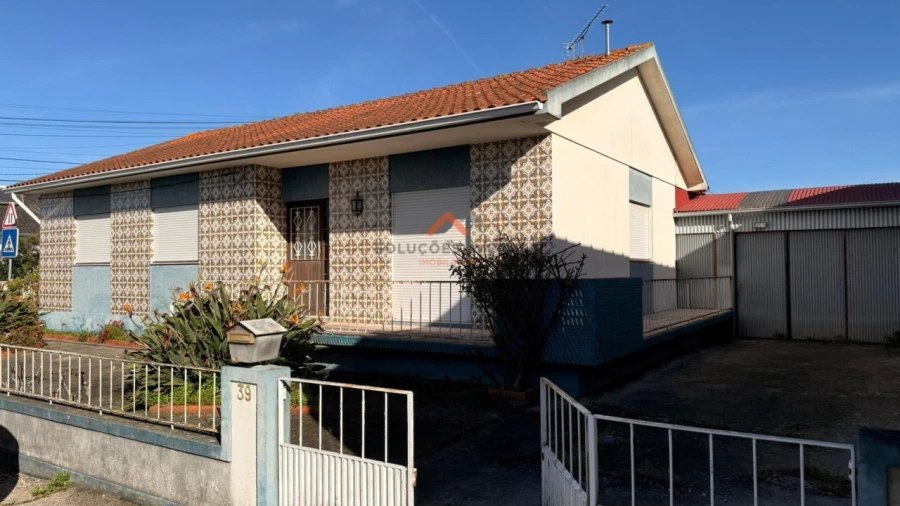 Moradia T3 para Venda em Santa Joana