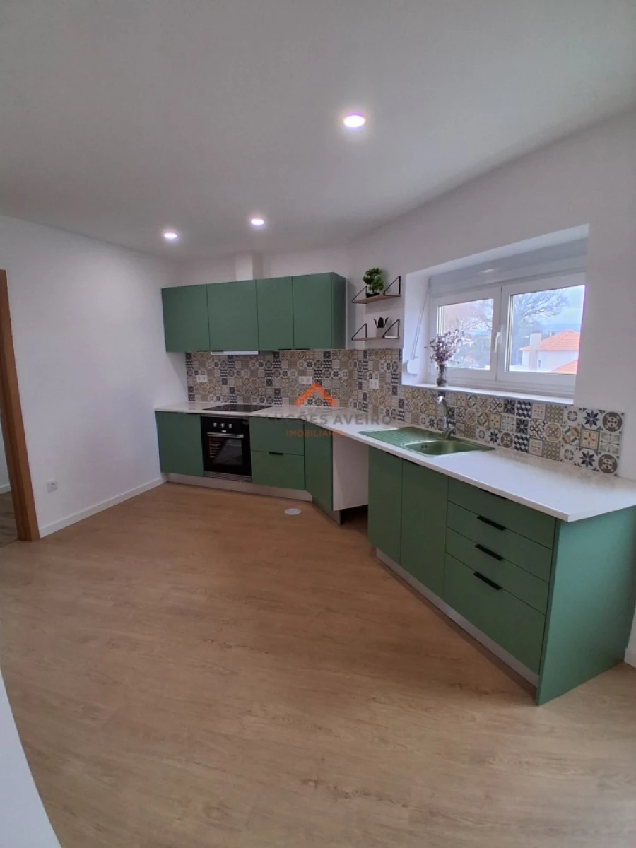 Moradia T2 para Venda em Beduído e Veiros Foto 3