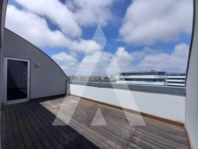 Apartamento T3 para Venda em Glória e Vera Cruz