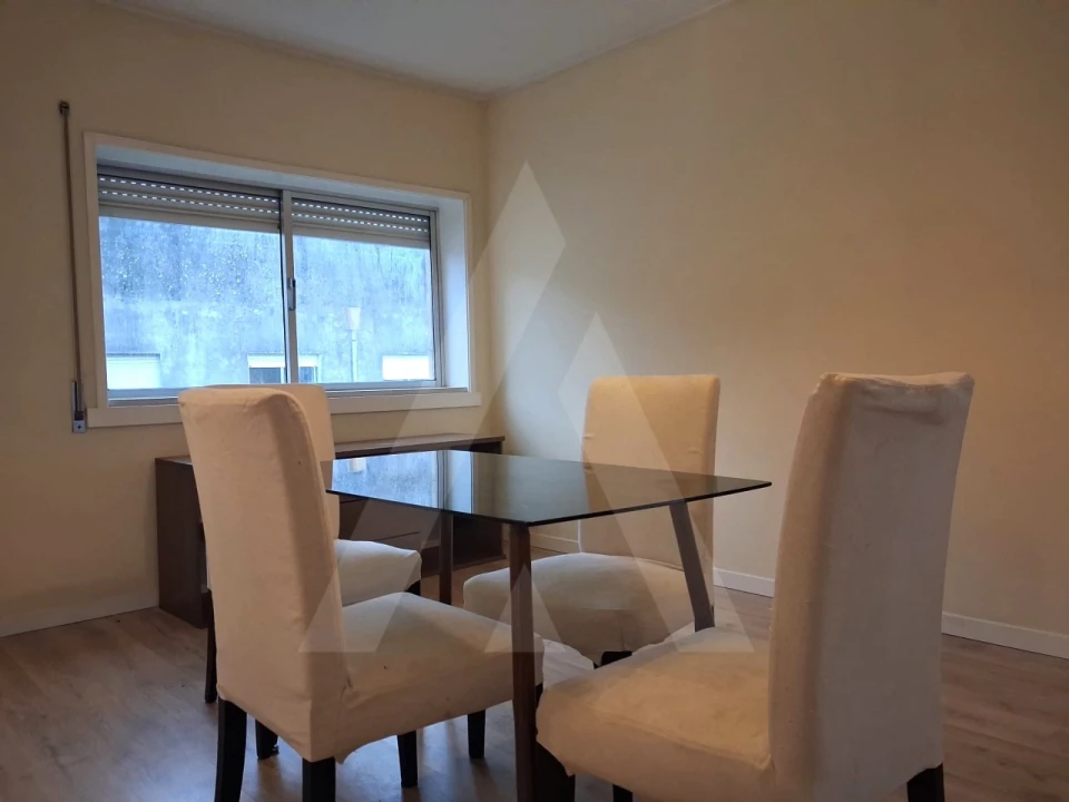 Apartamento T3 para Arrendamento em Esgueira Foto 5