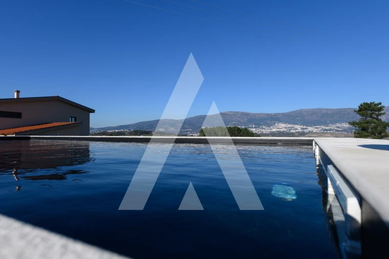 Quinta para Venda em Ferro