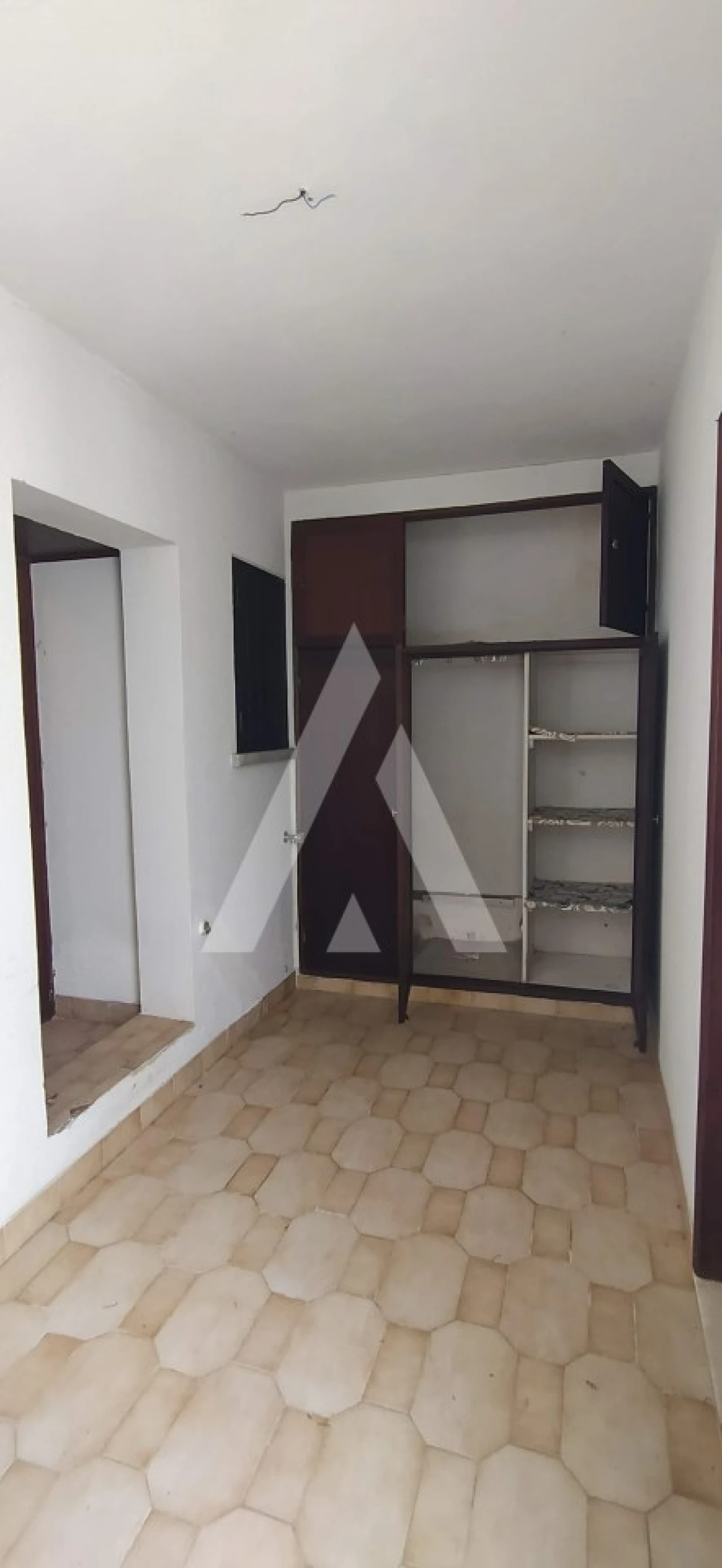 Moradia T6 para Venda em Atouguia da Baleia Foto 11