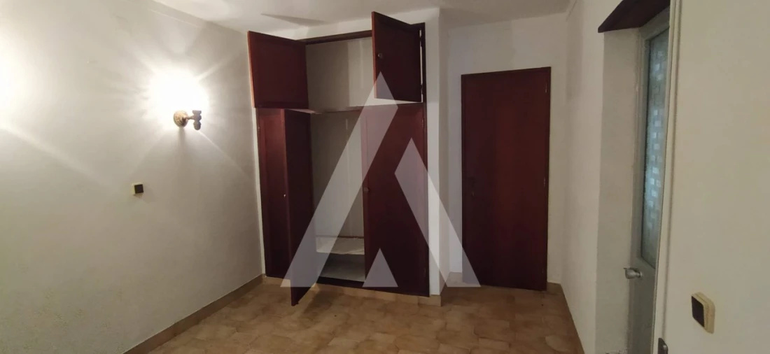 Moradia T6 para Venda em Atouguia da Baleia Foto 25