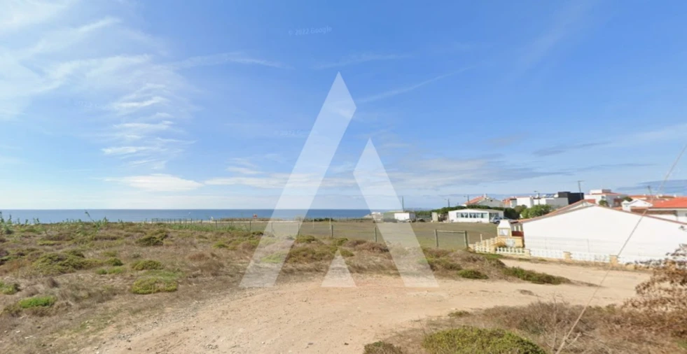 Moradia T6 para Venda em Atouguia da Baleia Foto 28