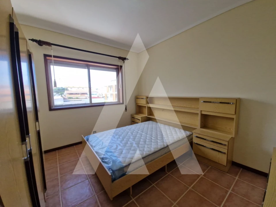 Apartamento T2 para Arrendamento em Gafanha da Nazaré Foto 11