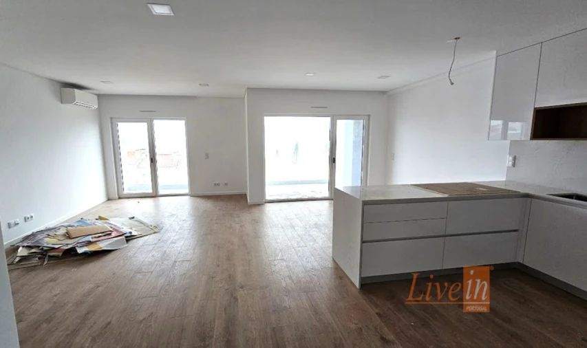 Apartamento T2 para Venda em Ericeira Foto 5