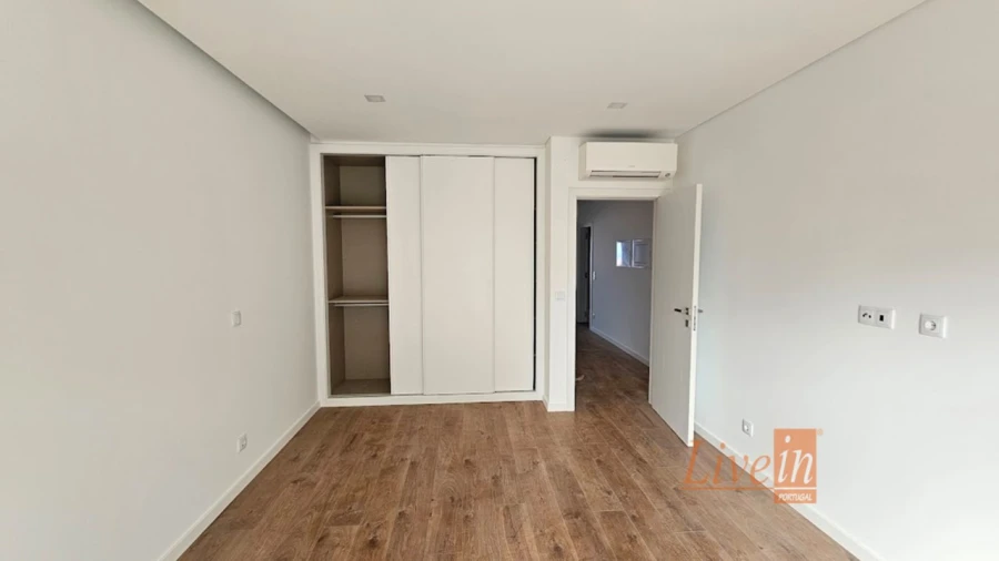 Apartamento T2 para Venda em Ericeira Foto 13