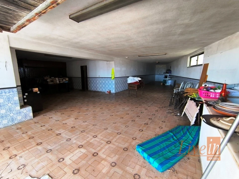 Moradia T8 para Venda em Santo Isidoro Foto 44