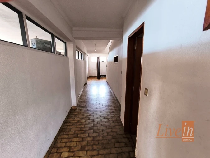 Moradia T8 para Venda em Santo Isidoro Foto 41