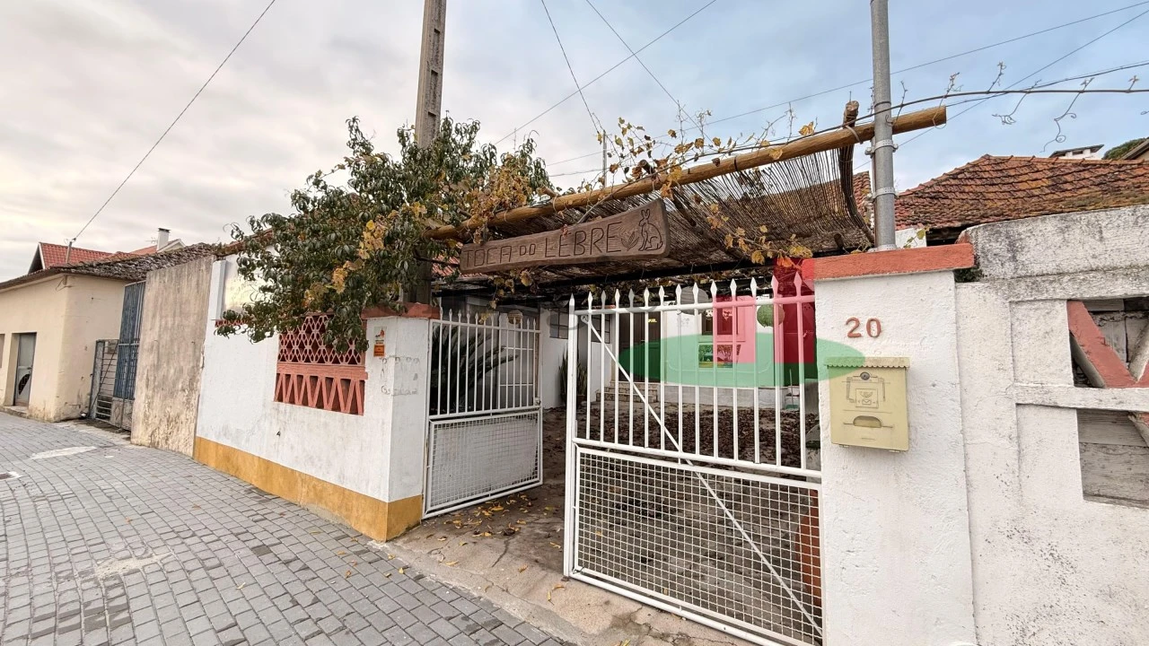 Negócio para Venda em Alcanede Foto 1