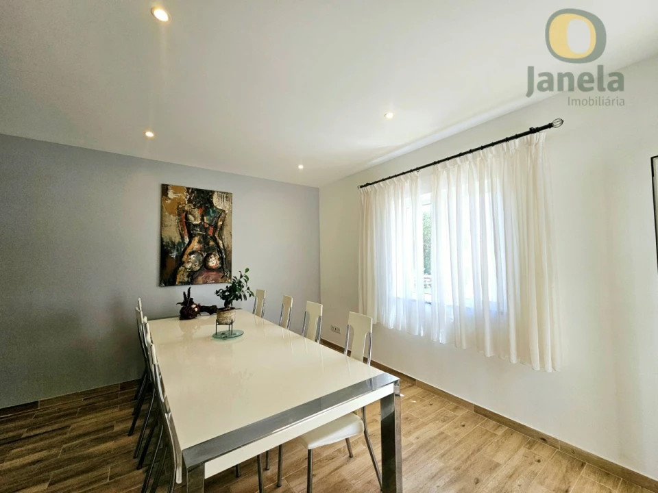 Moradia T3 para Venda em Santa Barbara de Nexe Foto 16