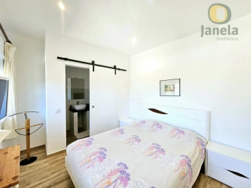 Moradia T3 para Venda em Santa Barbara de Nexe