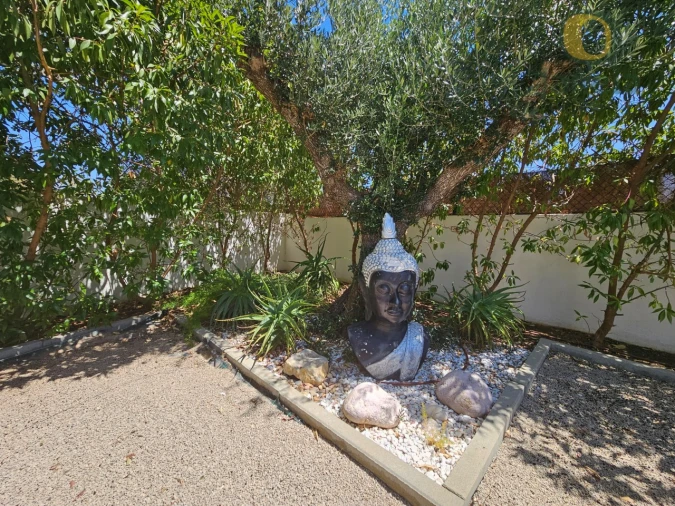 Moradia T3 para Venda em Santa Barbara de Nexe Foto 9