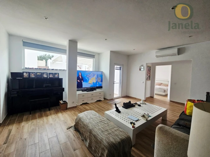 Moradia T3 para Venda em Santa Barbara de Nexe Foto 13