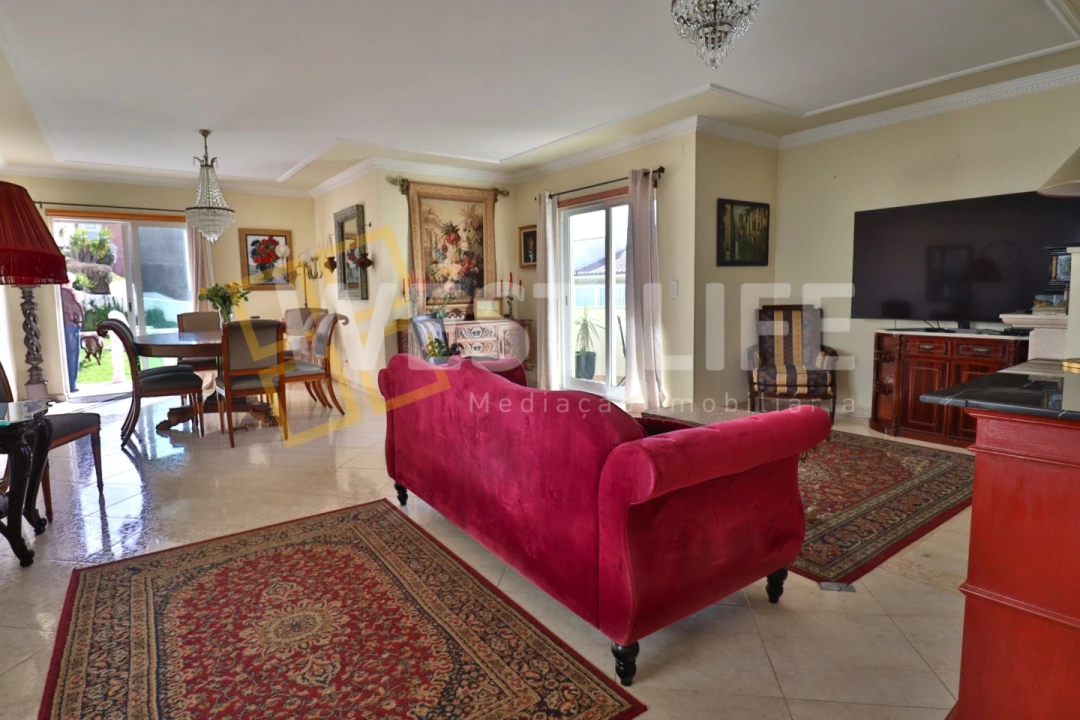 Moradia T5 para Venda em Ericeira Foto 6