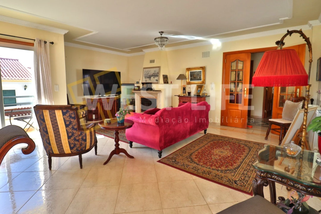 Moradia T5 para Venda em Ericeira Foto 5