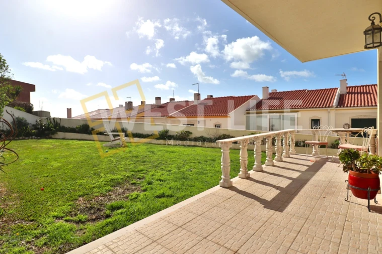 Moradia T5 para Venda em Ericeira Foto 9