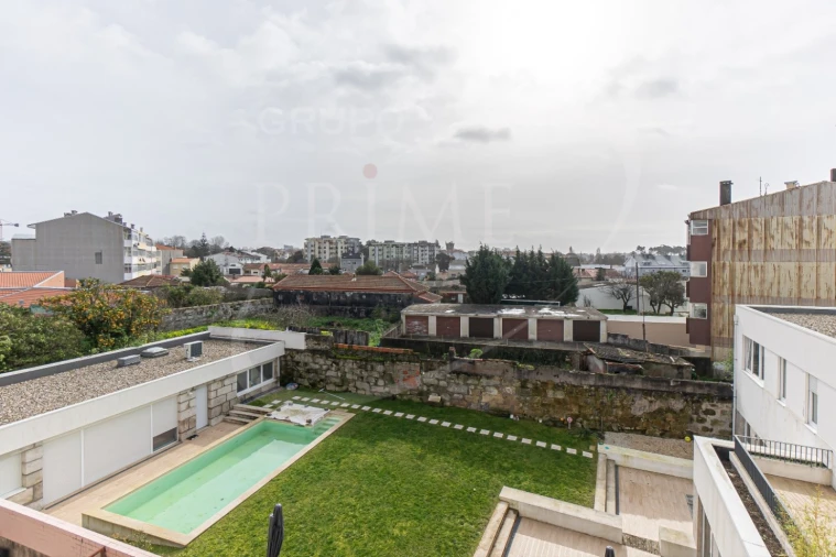 Apartamento T2 para Arrendamento em Aldoar, Foz do Douro e Nevogilde Foto 4