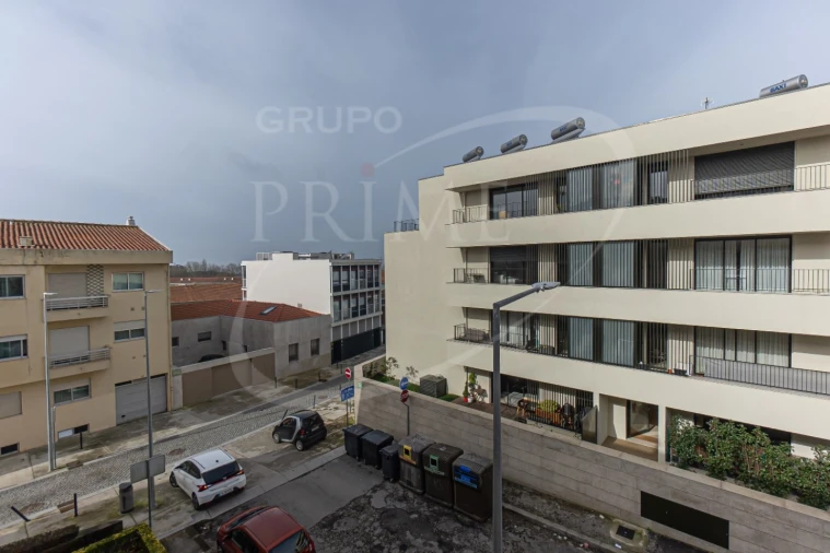 Apartamento T2 para Arrendamento em Aldoar, Foz do Douro e Nevogilde Foto 26