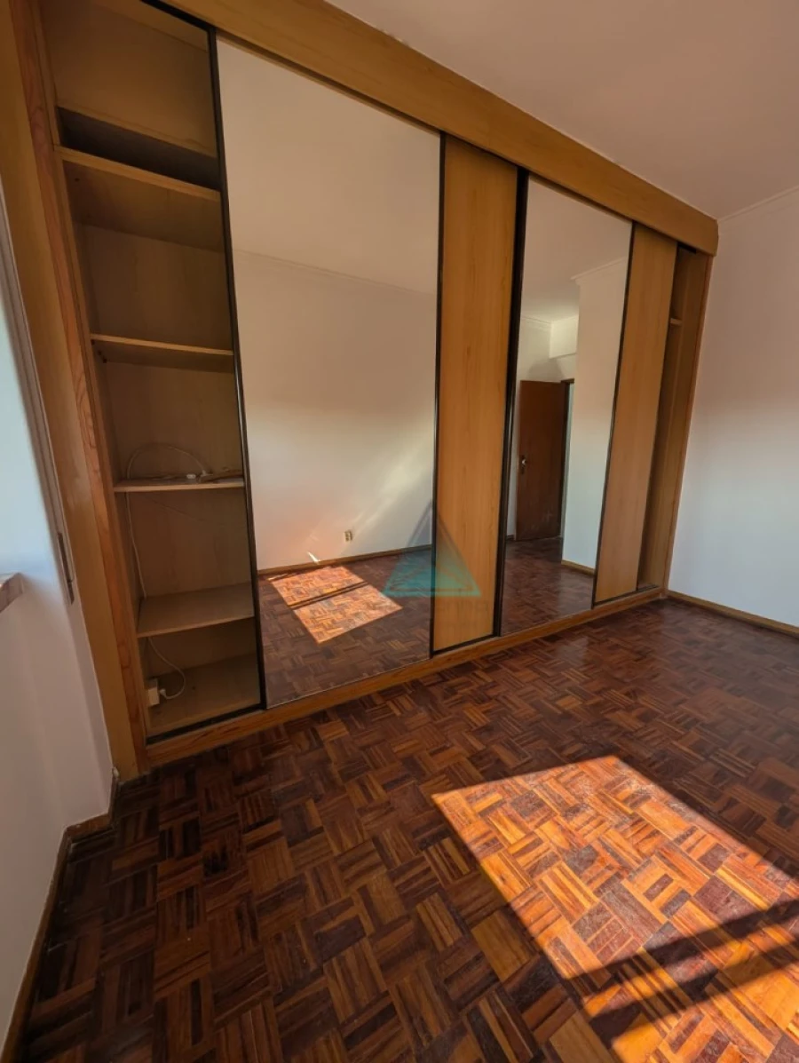 Apartamento T3 para Arrendamento em Amora Foto 13