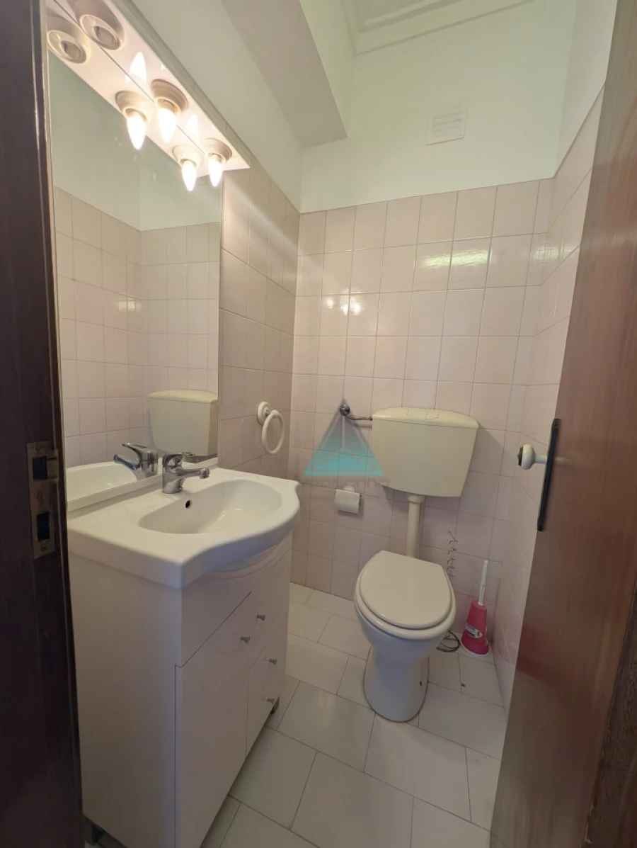 Apartamento T3 para Arrendamento em Amora Foto 14