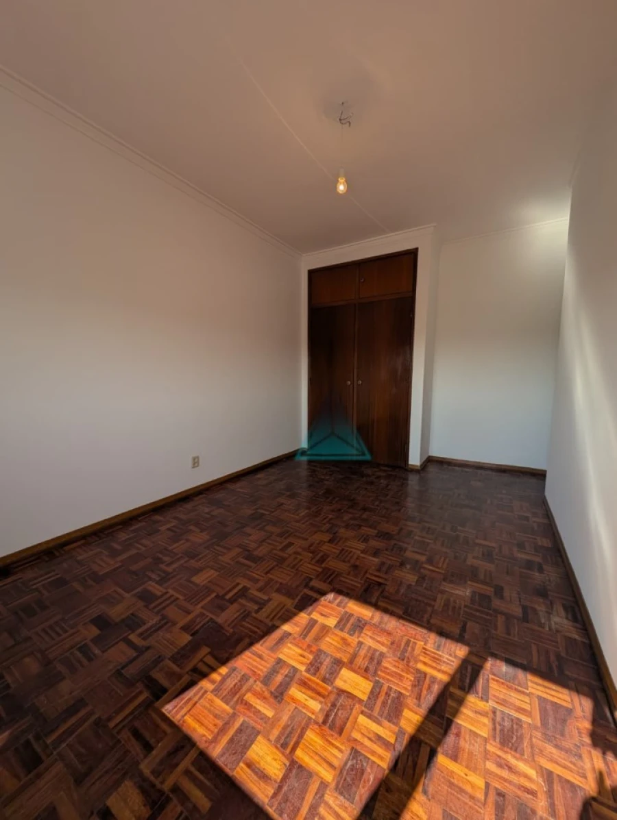 Apartamento T3 para Arrendamento em Amora Foto 16