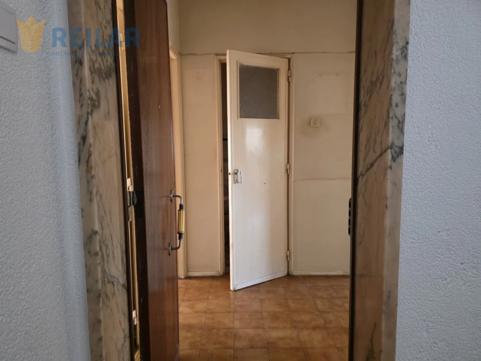 Apartamento T2 para Venda em Benfica Foto 17