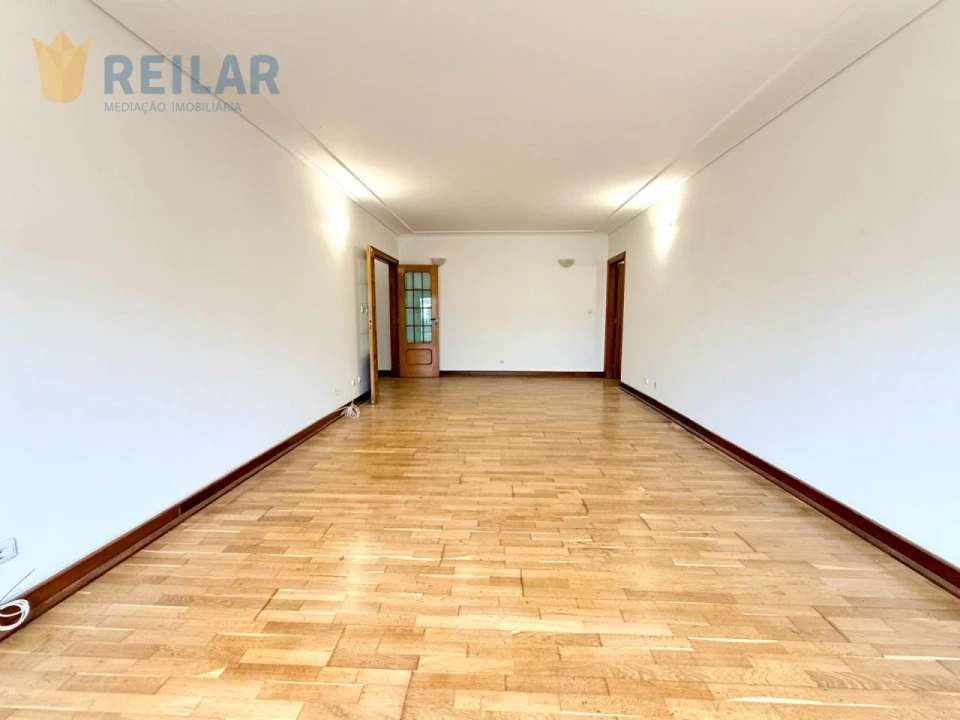 Apartamento T3 para Arrendamento em Alverca do Ribatejo e Sobralinho Foto 5