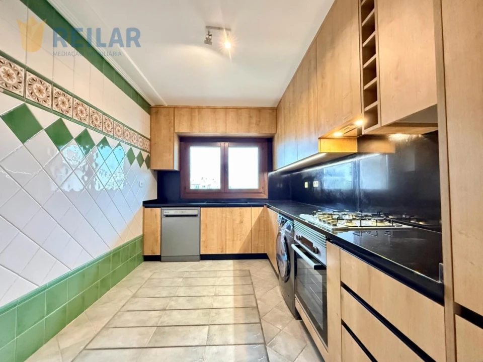 Apartamento T3 para Arrendamento em Alverca do Ribatejo e Sobralinho Foto 12