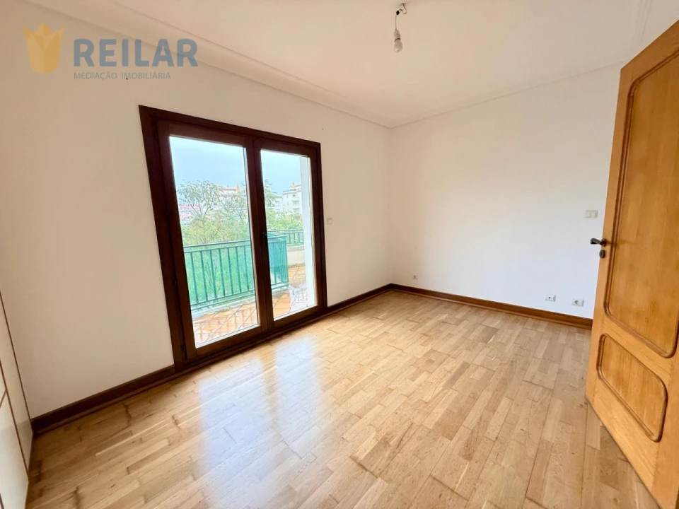 Apartamento T3 para Arrendamento em Alverca do Ribatejo e Sobralinho Foto 16
