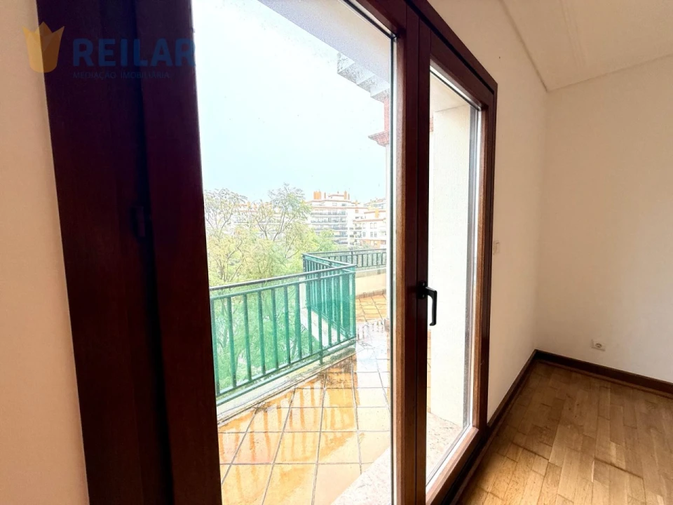 Apartamento T3 para Arrendamento em Alverca do Ribatejo e Sobralinho Foto 18