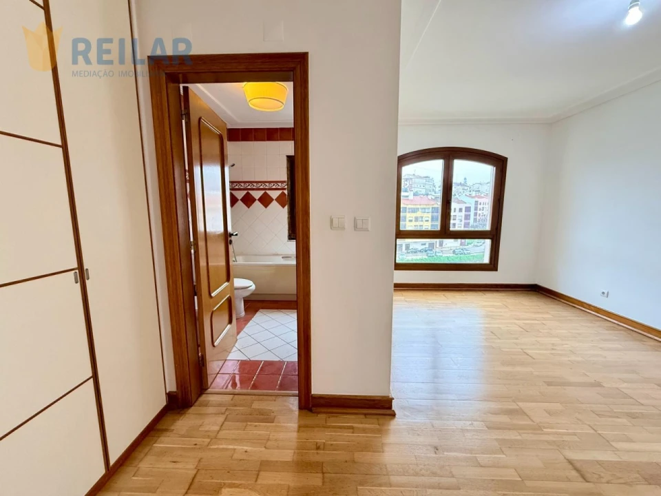 Apartamento T3 para Arrendamento em Alverca do Ribatejo e Sobralinho Foto 25