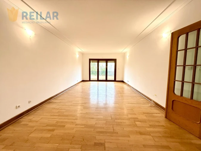 Apartamento T3 para Arrendamento em Alverca do Ribatejo e Sobralinho Foto 7