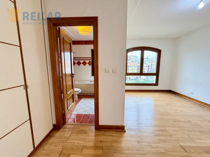 Apartamento T3 para Arrendamento em Alverca do Ribatejo e Sobralinho Foto 25