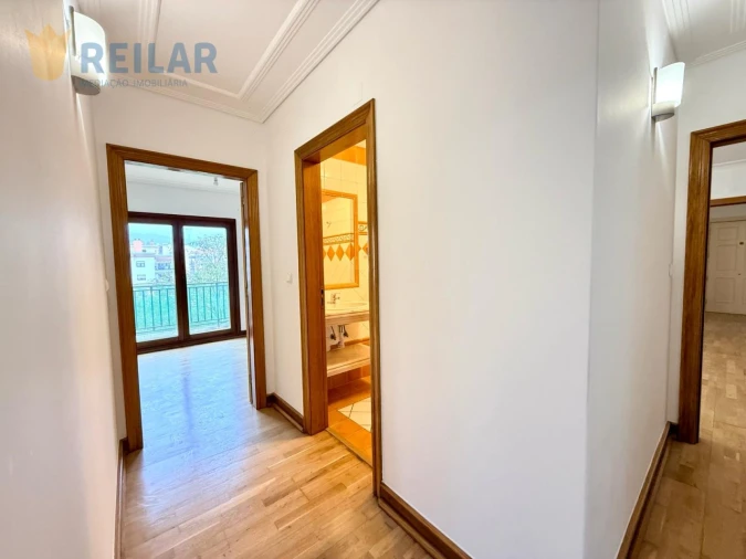 Apartamento T3 para Arrendamento em Alverca do Ribatejo e Sobralinho Foto 39