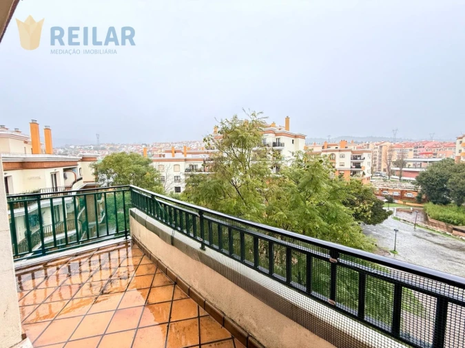 Apartamento T3 para Arrendamento em Alverca do Ribatejo e Sobralinho Foto 46