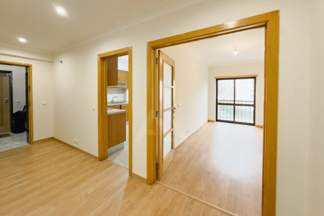 Apartamento T3 para Venda em Rio de Mouro Foto 12