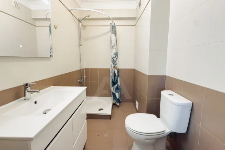 Apartamento T3 para Venda em Rio de Mouro Foto 20