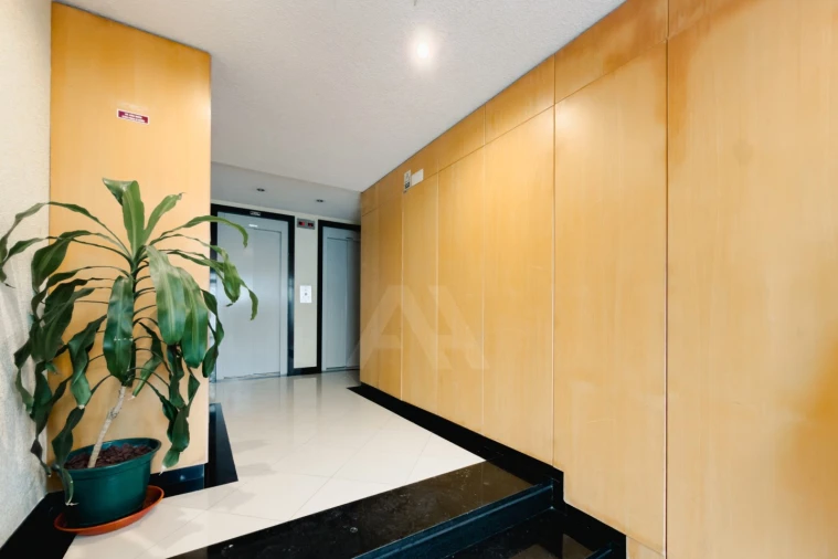 Apartamento T3 para Venda em Rio de Mouro Foto 29