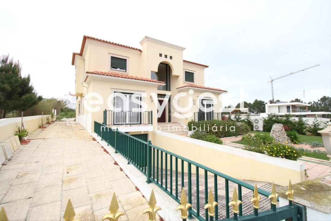 Moradia T4 para Venda em Tornada e Salir do Porto Foto 21