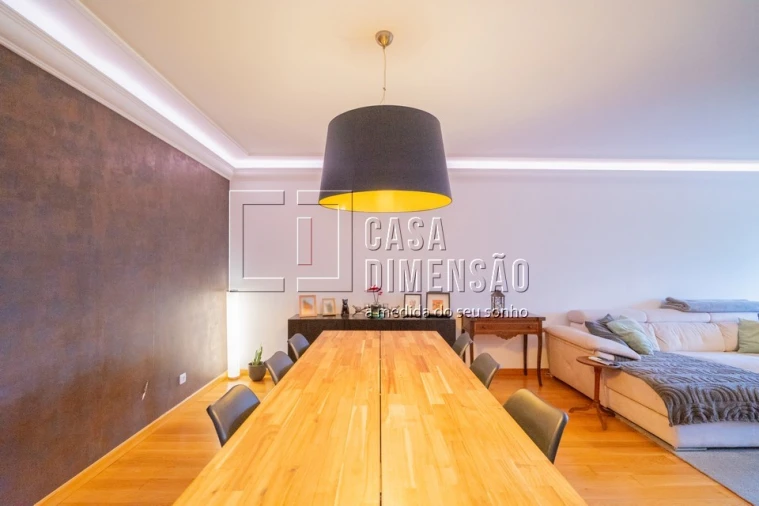 Apartamento T2 para Venda em Carnaxide e Queijas Foto 7